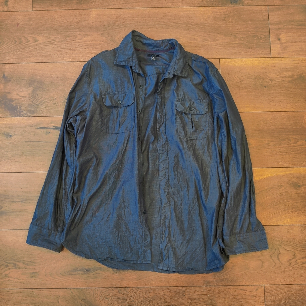 Apt. 9 Silver button up